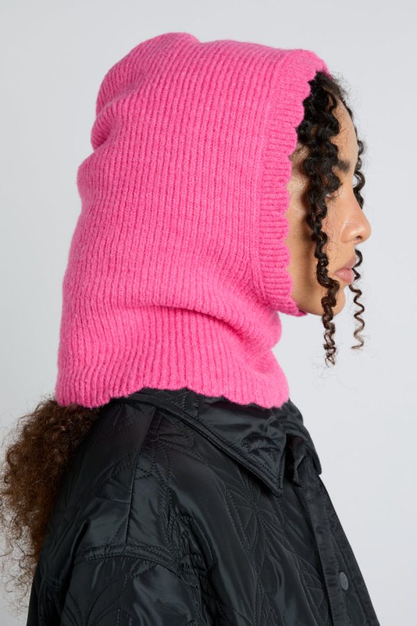 scalloped edge hood in pink None | Cold Weather Accessories Damson Madder Women - Image 2
